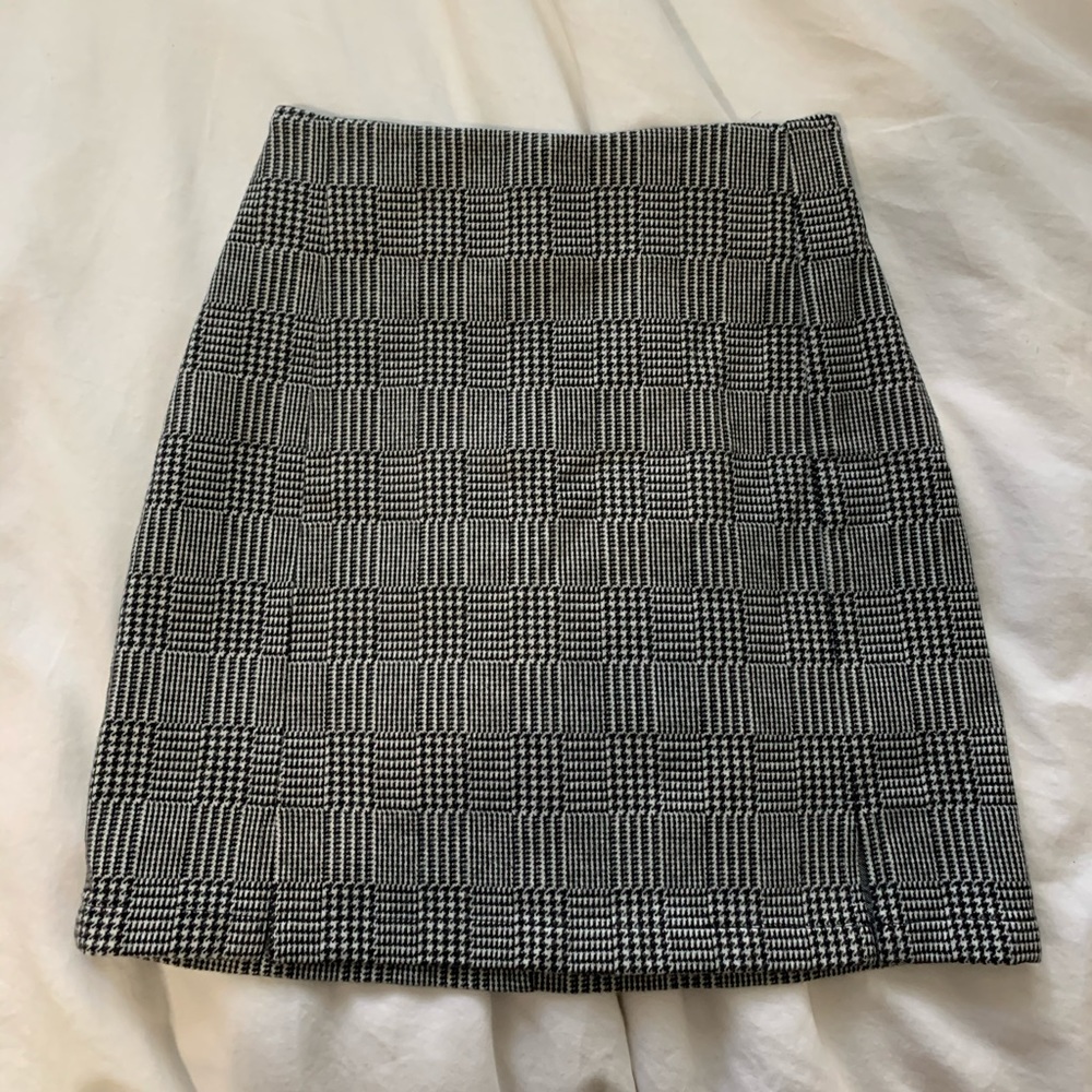 Brandy Melville cara plaid skirt